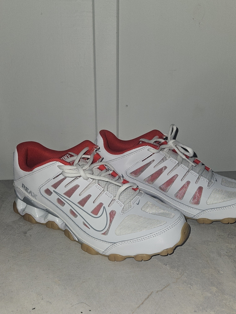New Nike White & Red Running Sneakers